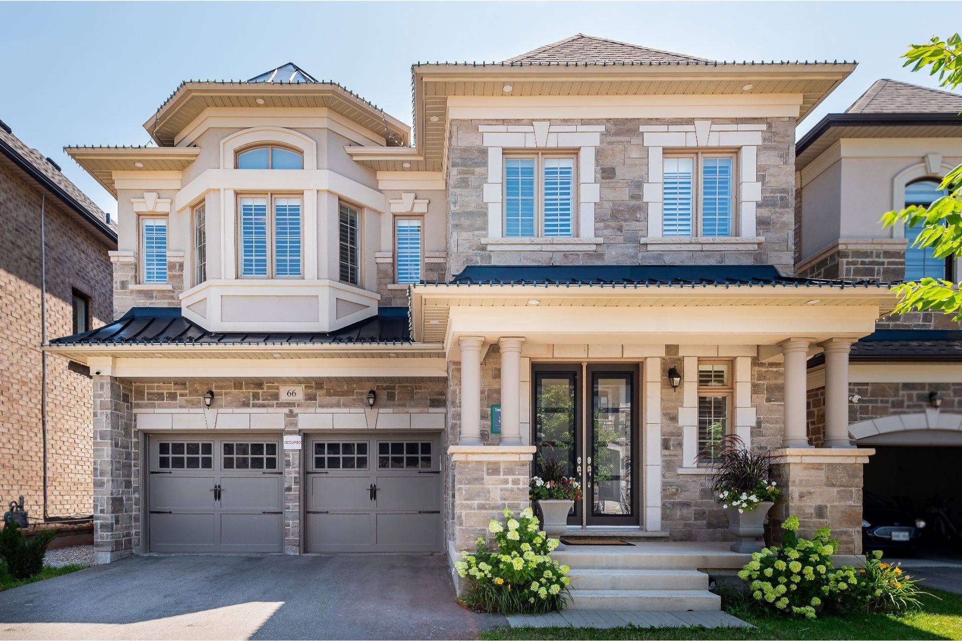Oakville, ON L6H 0Z4,66 Merlin ST