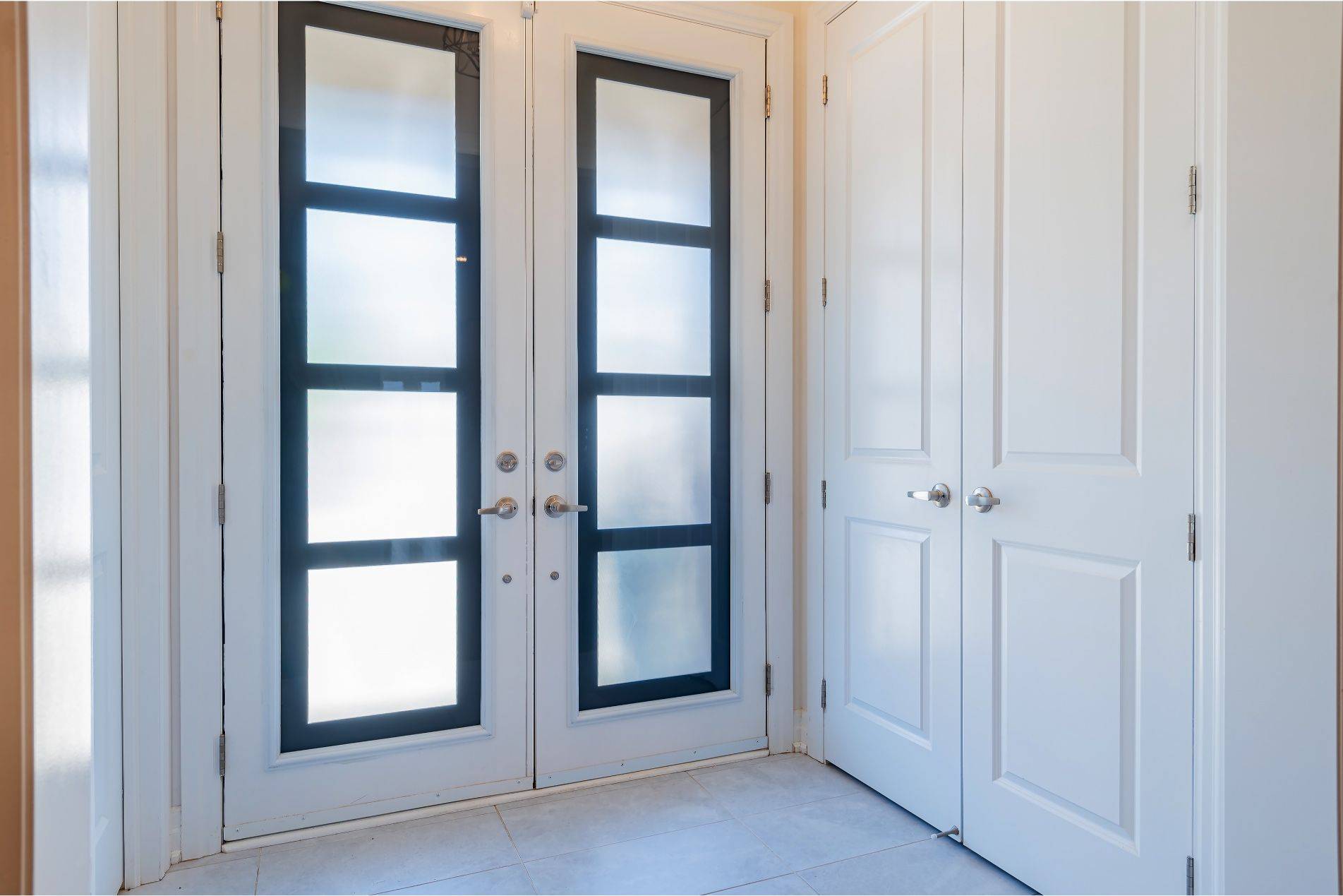 Oakville, ON L6H 0Z4,66 Merlin ST