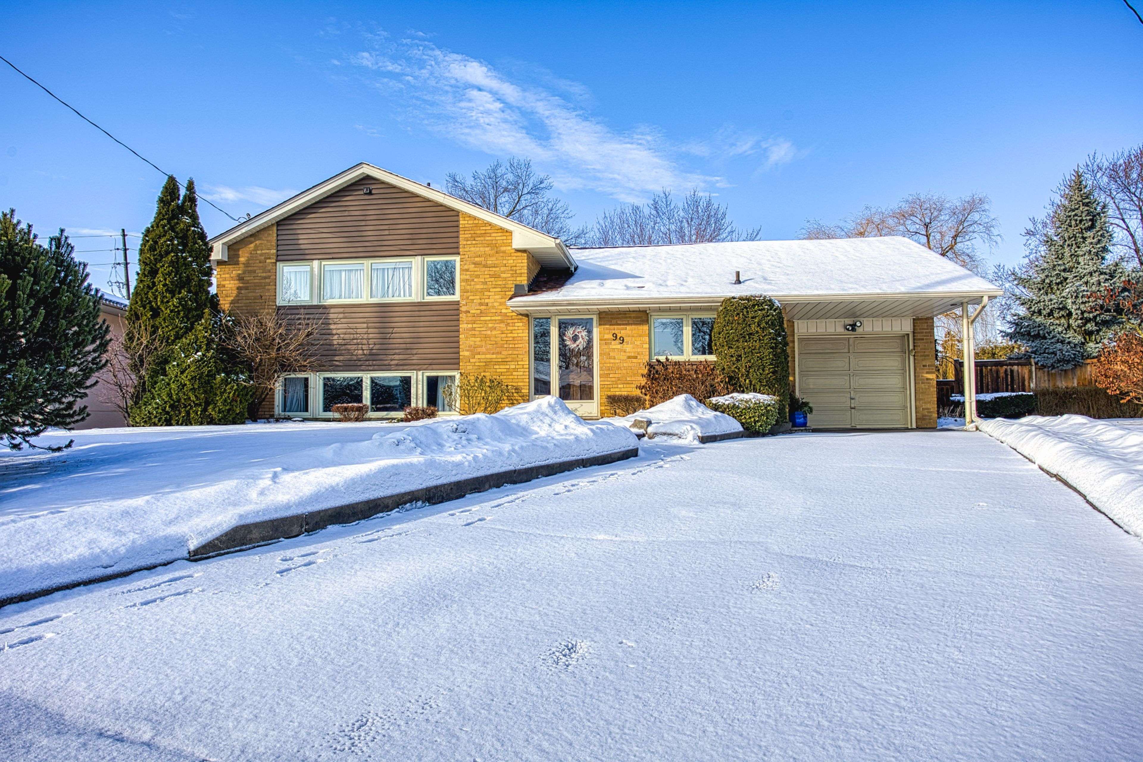 Mississauga, ON L5N 1B8,99 Swanhurst BLVD