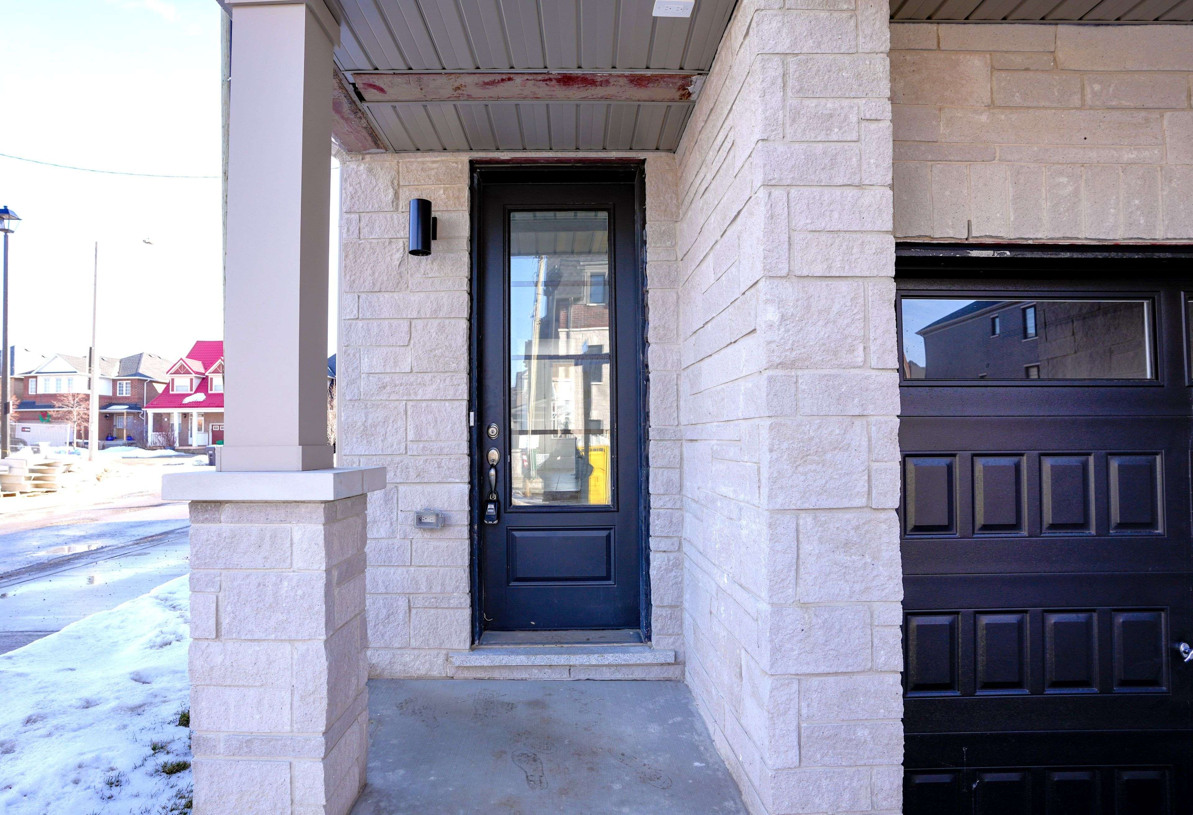 Mississauga, ON L5V 0E9,1260 National Valley DR