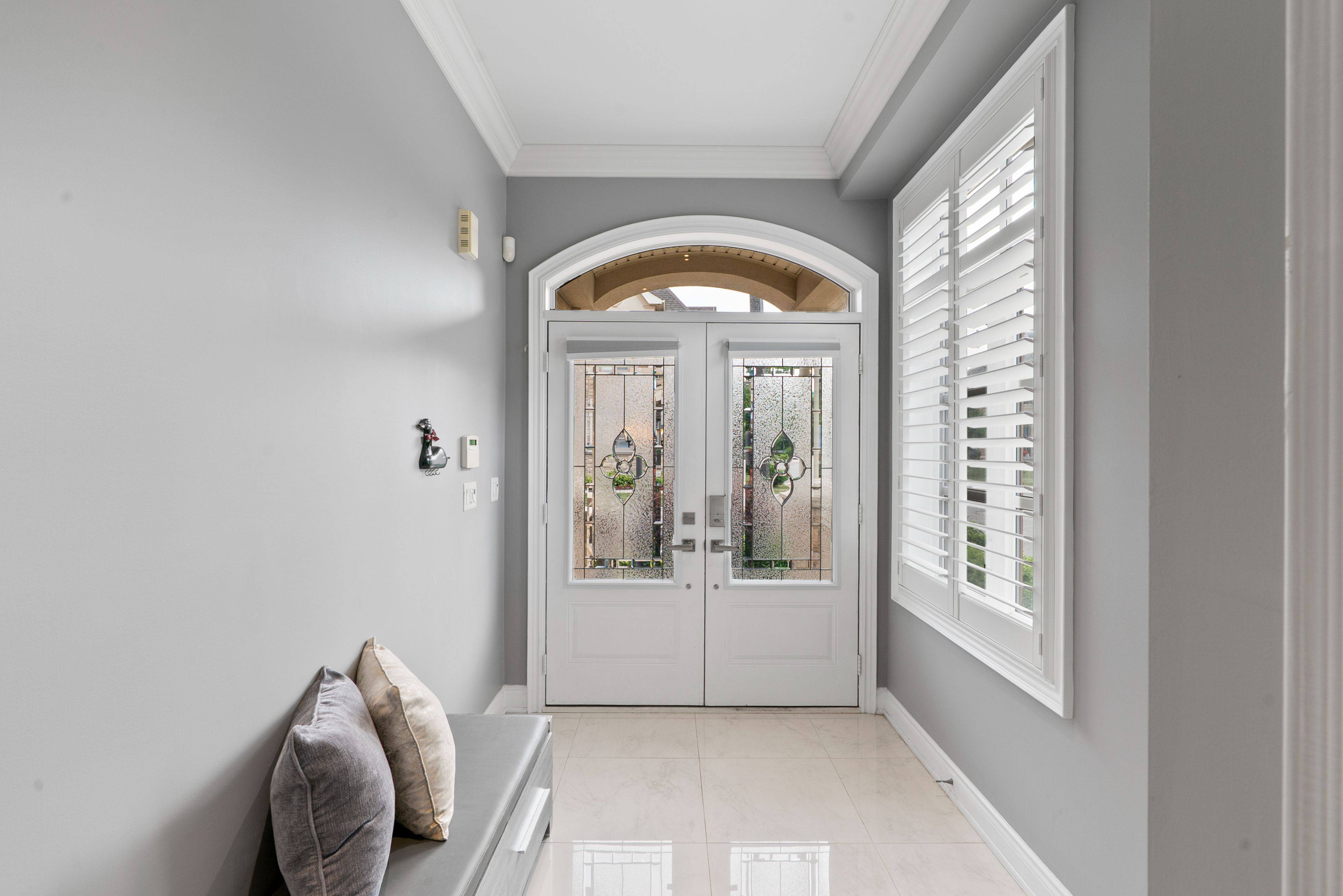 Oakville, ON L6M 0S1,2469 Chateau Common