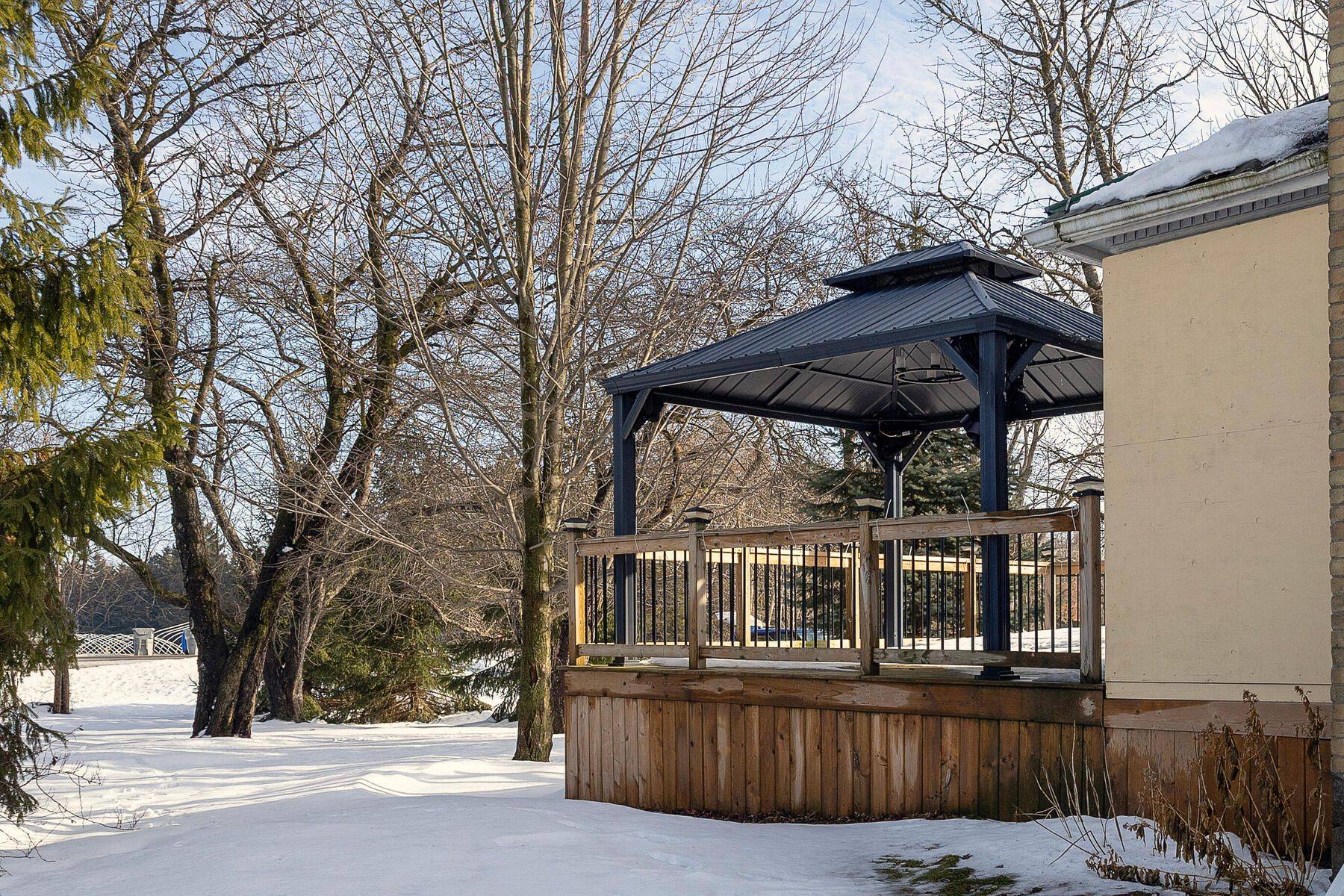 West Perth, ON N0K 1N0,3410 Perth Rd 163 RD