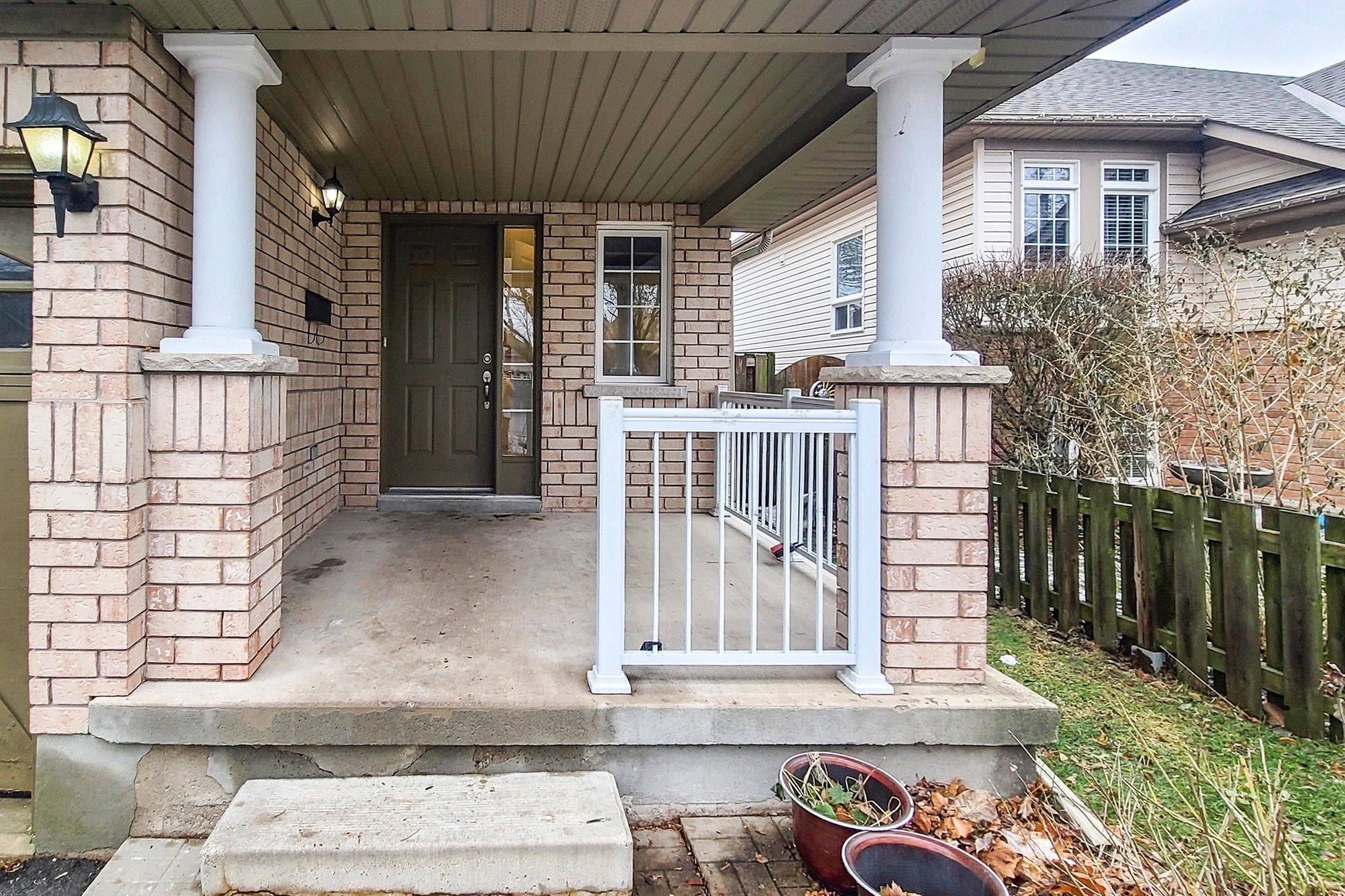 St. Catharines, ON L2R 6N8,53 Longfellow AVE