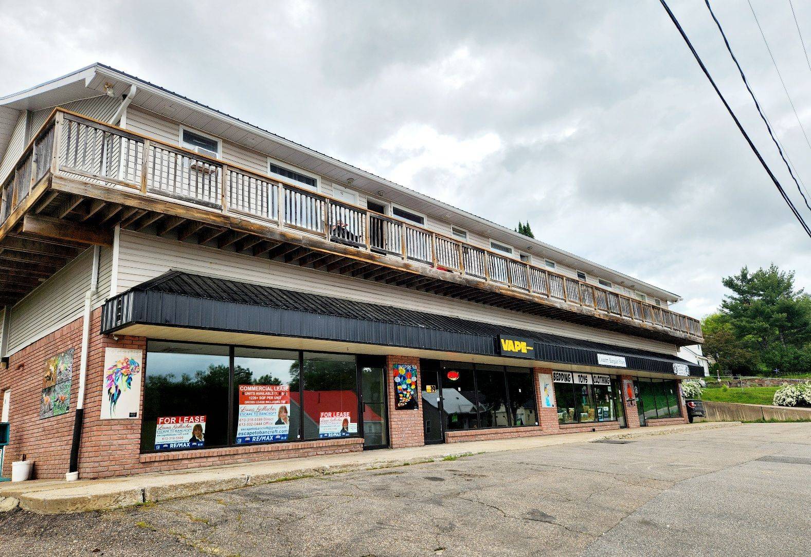 Bancroft, ON K0L 1C0,17 Snow RD #1