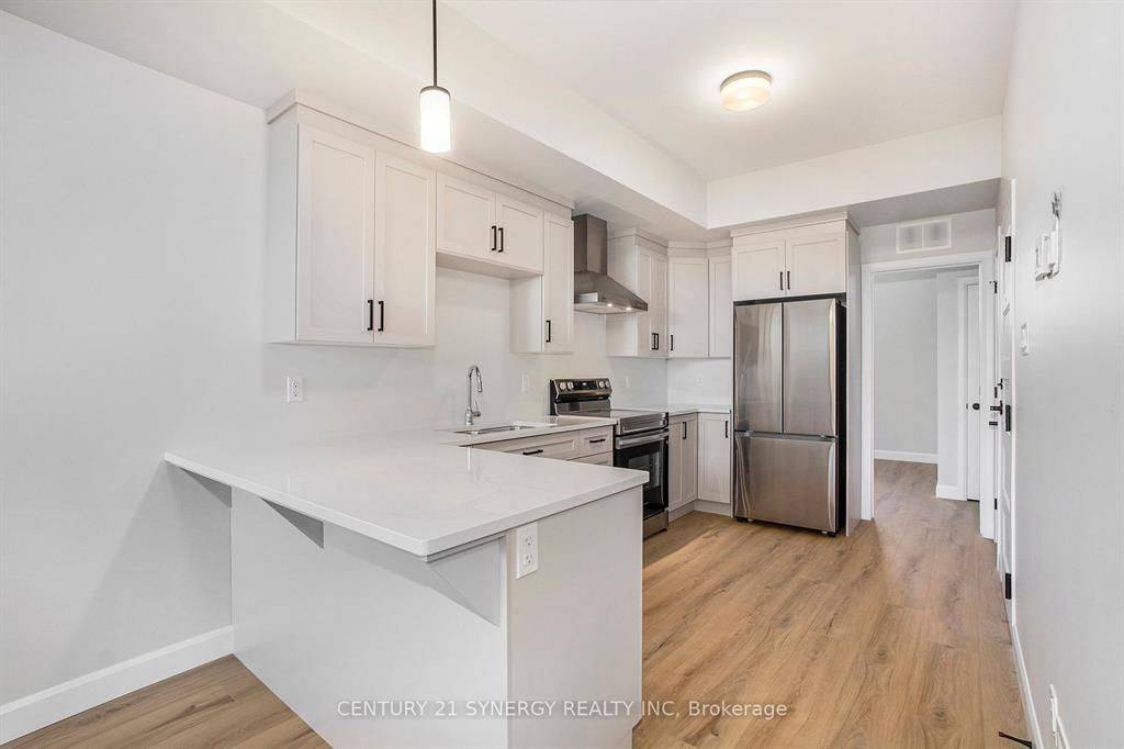 North Stormont, ON K0A 1R0,63 Helen ST #B