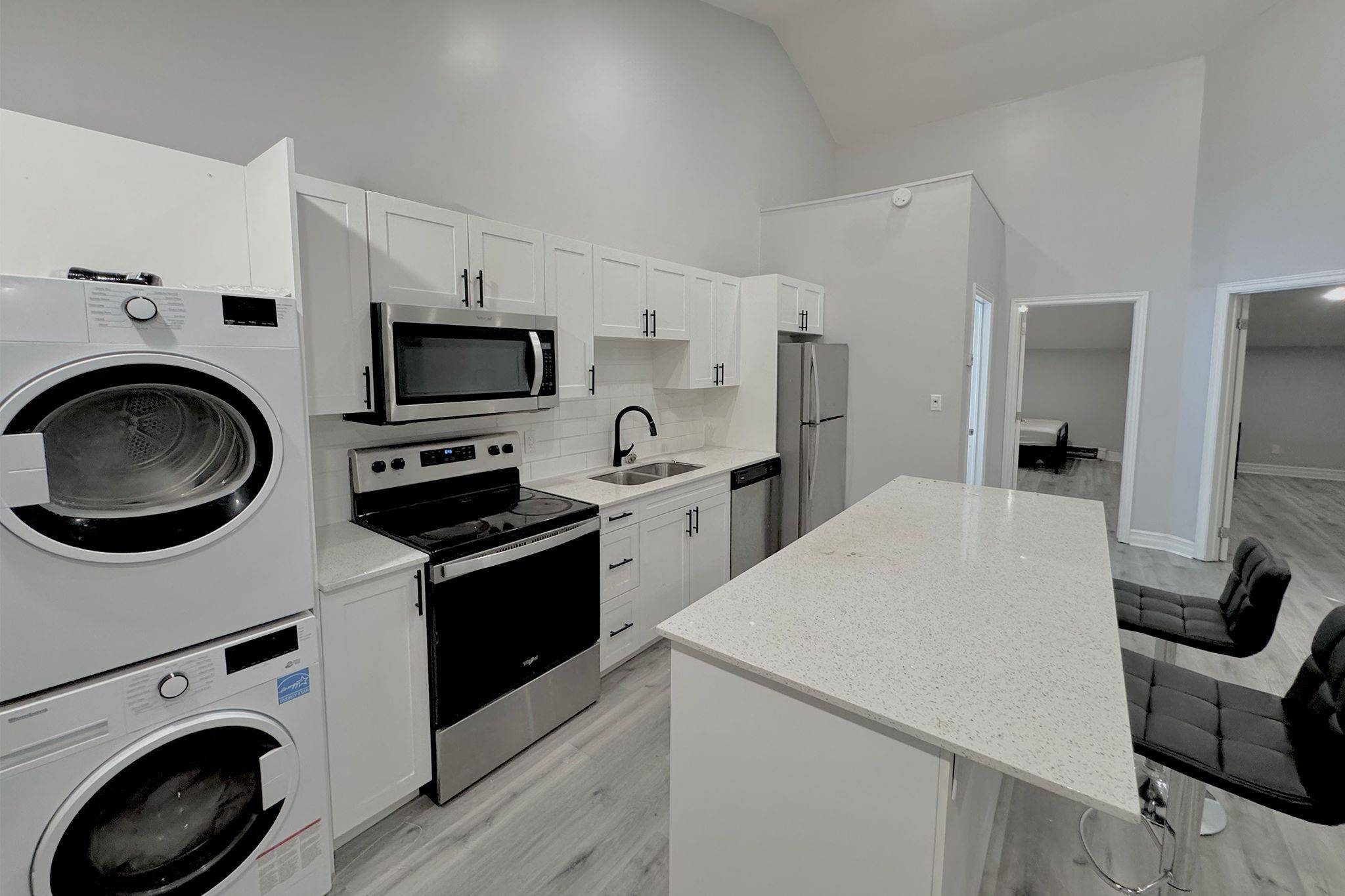 St. Thomas, ON N5P 1B4,268 Talbot ST #18