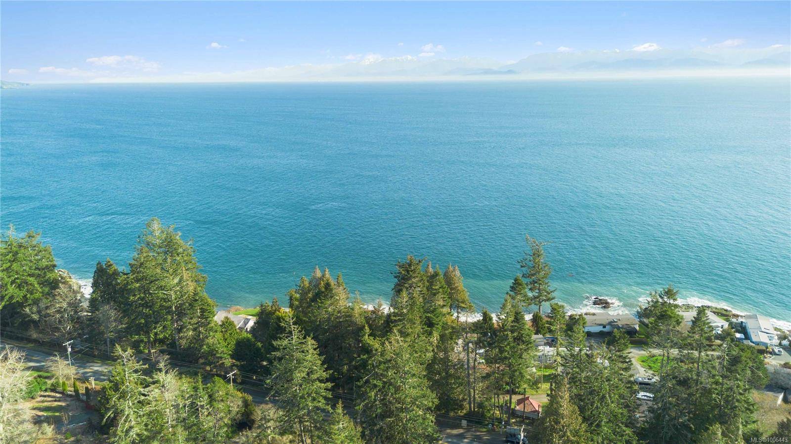 Sooke, BC V9Z 1E2,8177 West Coast Rd #10