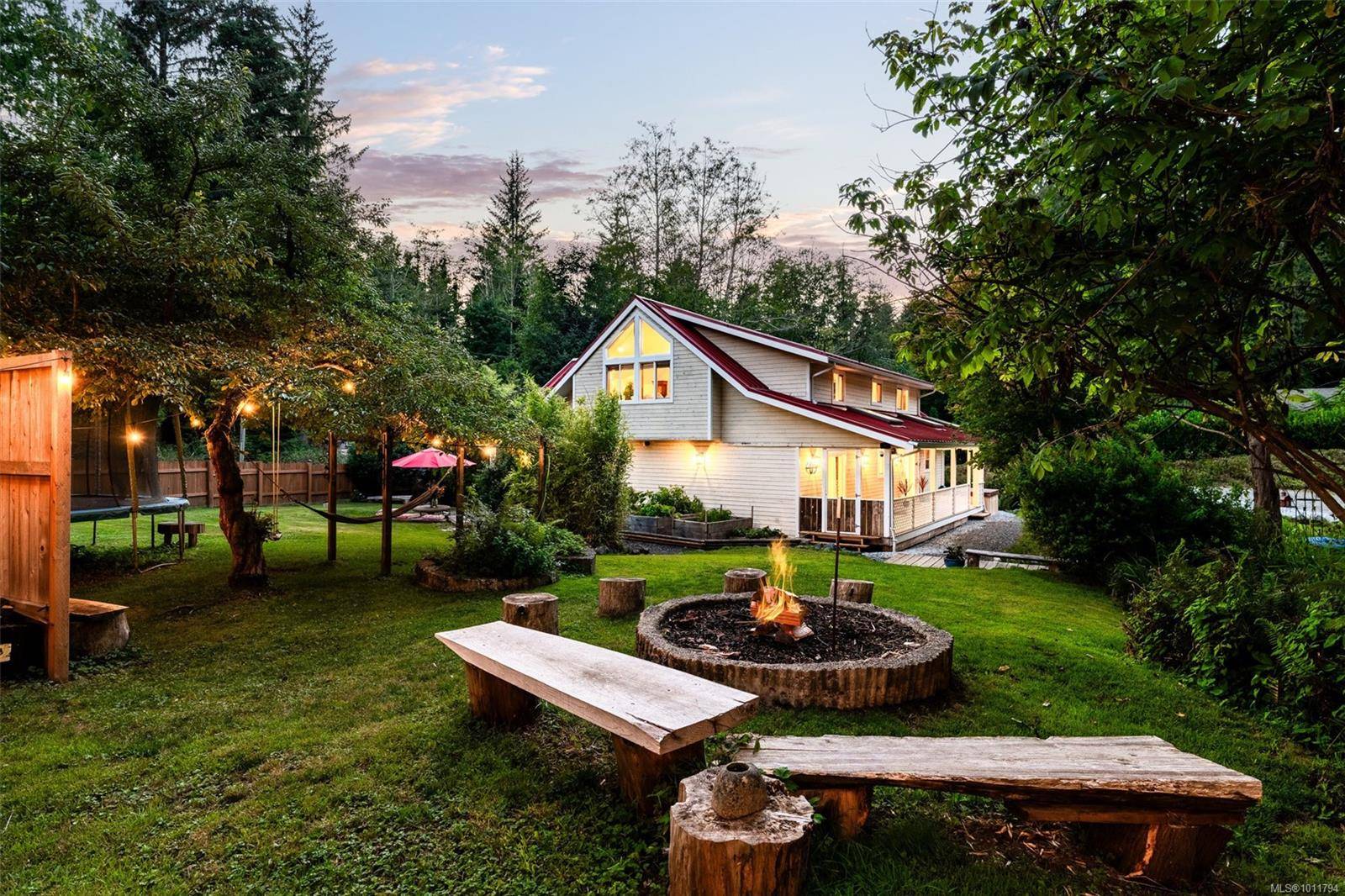 Sooke, BC V9Z 1G6,2845 Woodhaven Rd