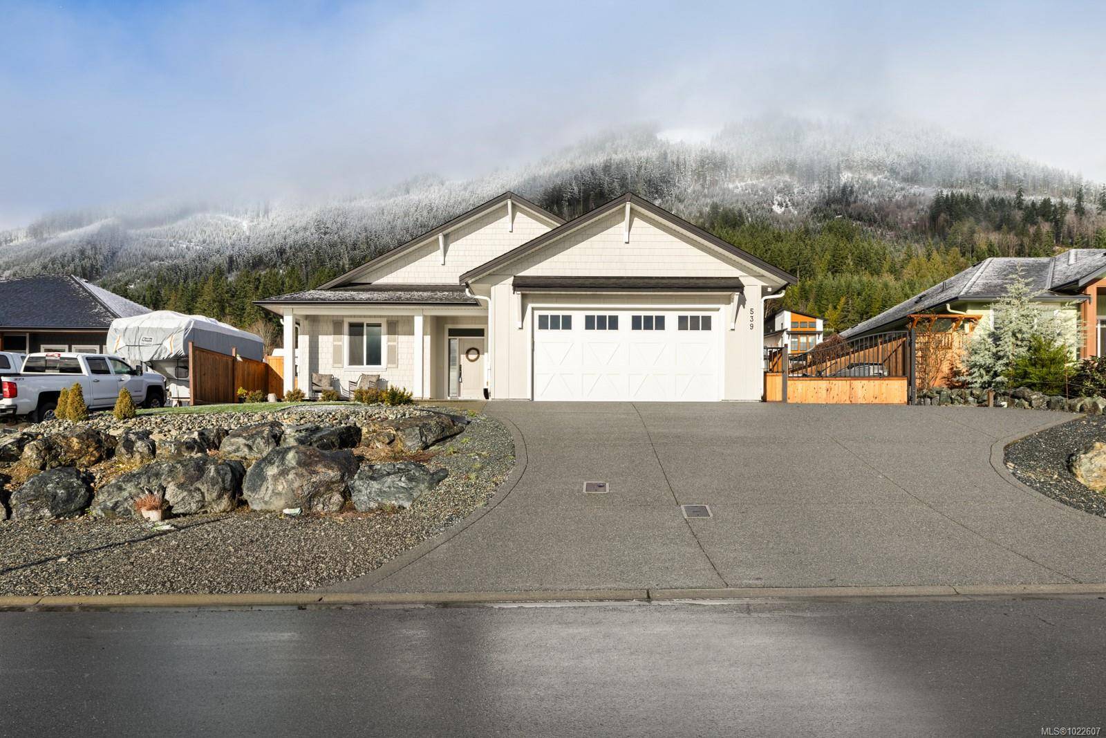 Lake Cowichan, BC V0R 2G1,539 Greenwell Dr