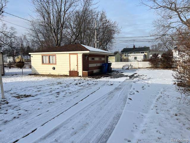 Inkster, MI 48141,26210 Carlysle ST