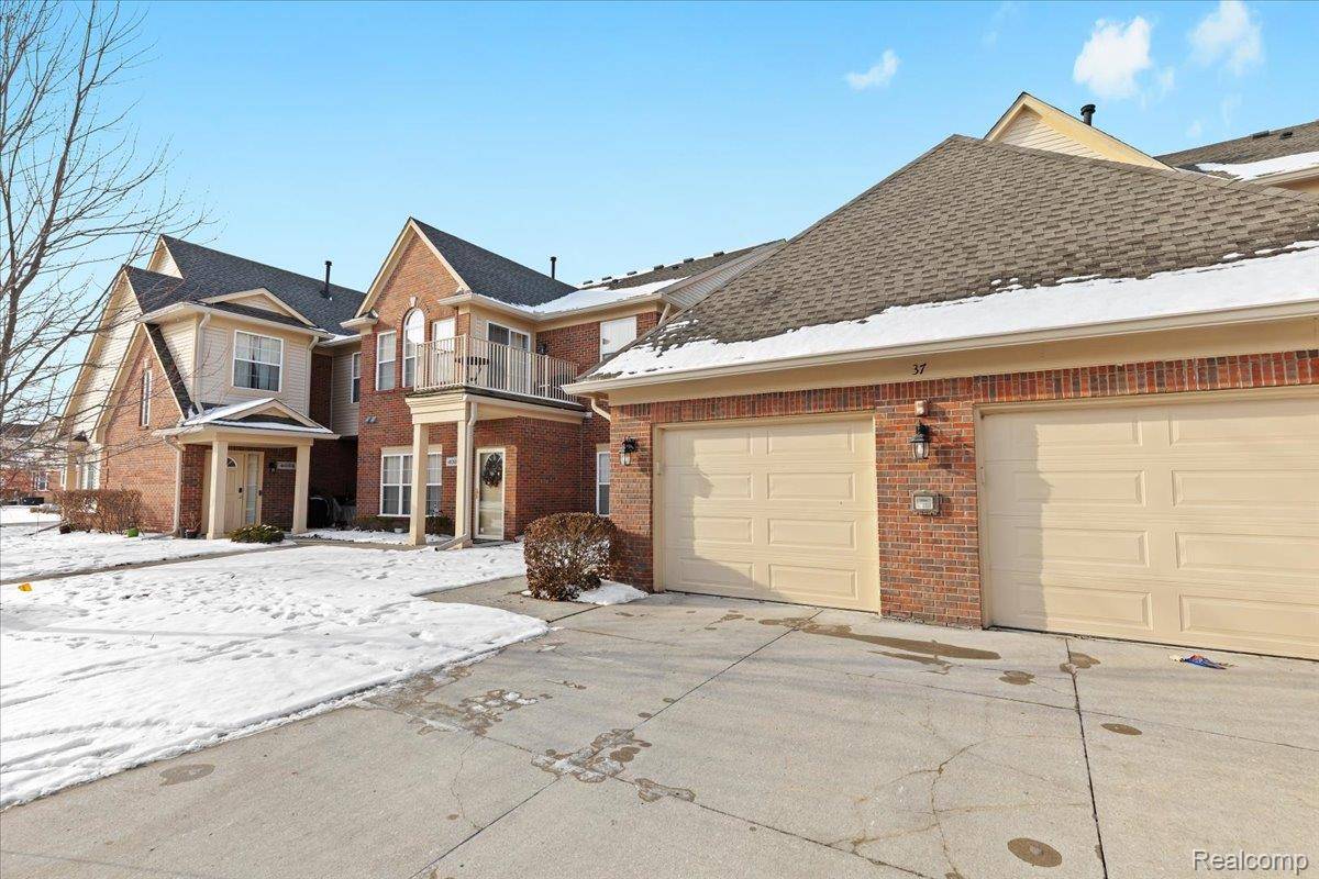 Canton, MI 48188,4016 Cornerstone DR