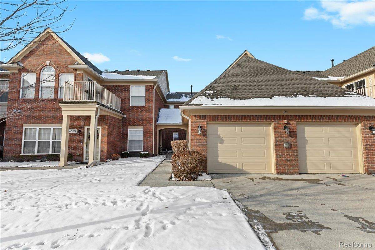 Canton, MI 48188,4016 Cornerstone DR