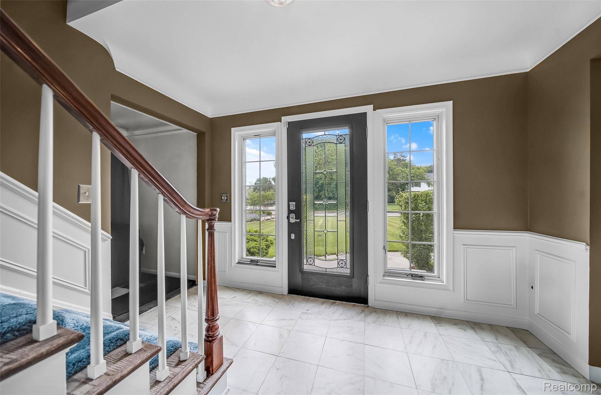 Bloomfield Hills, MI 48301,100 Overhill RD