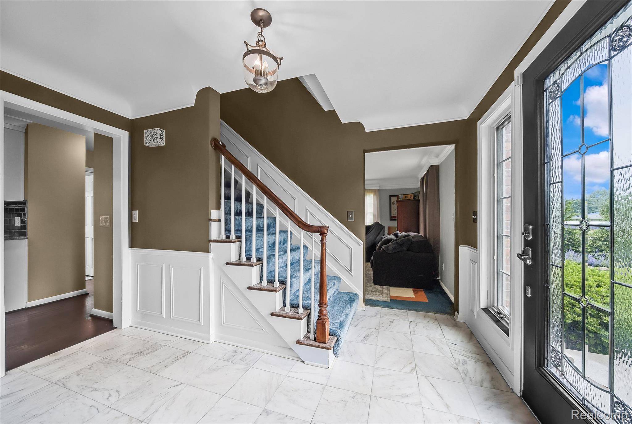 Bloomfield Hills, MI 48301,100 Overhill RD