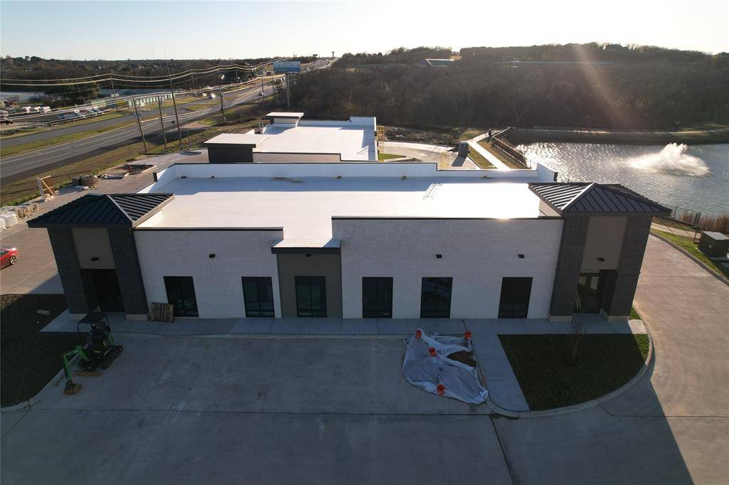 Burleson, TX 76028,2850 SW Wilshire Boulevard #102