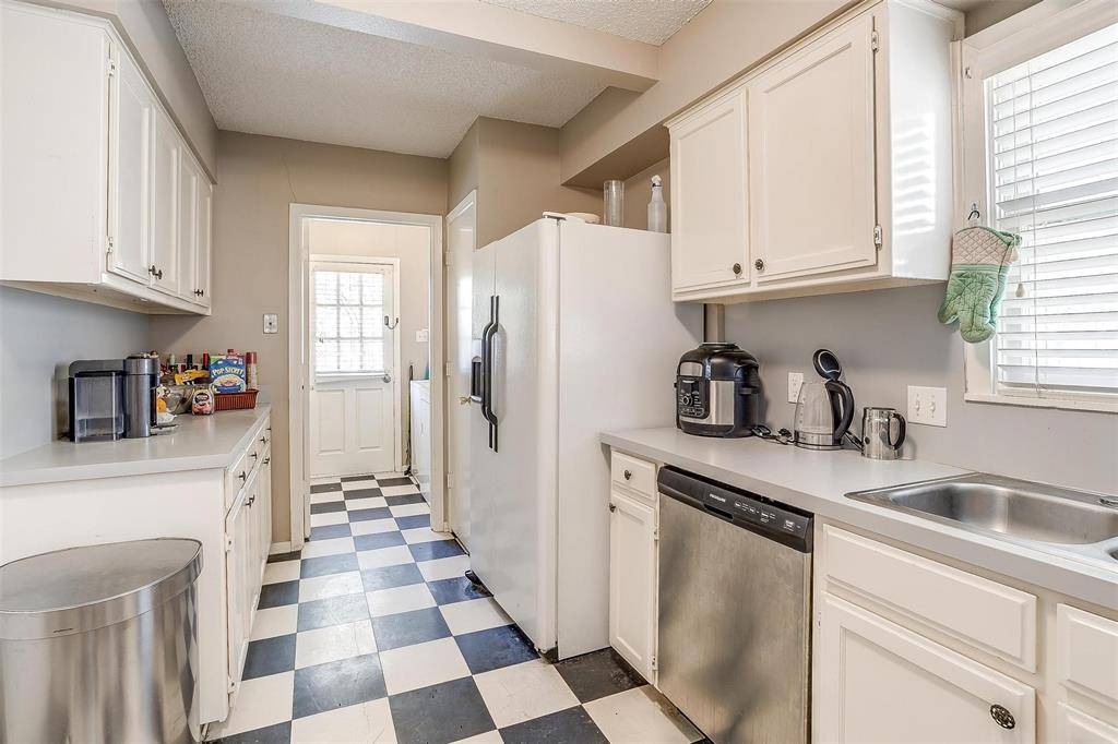 Fort Worth, TX 76109,3140 Rogers Avenue