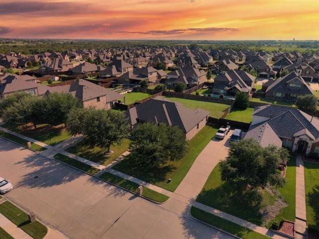 Forney, TX 75126,1325 Canary Lane