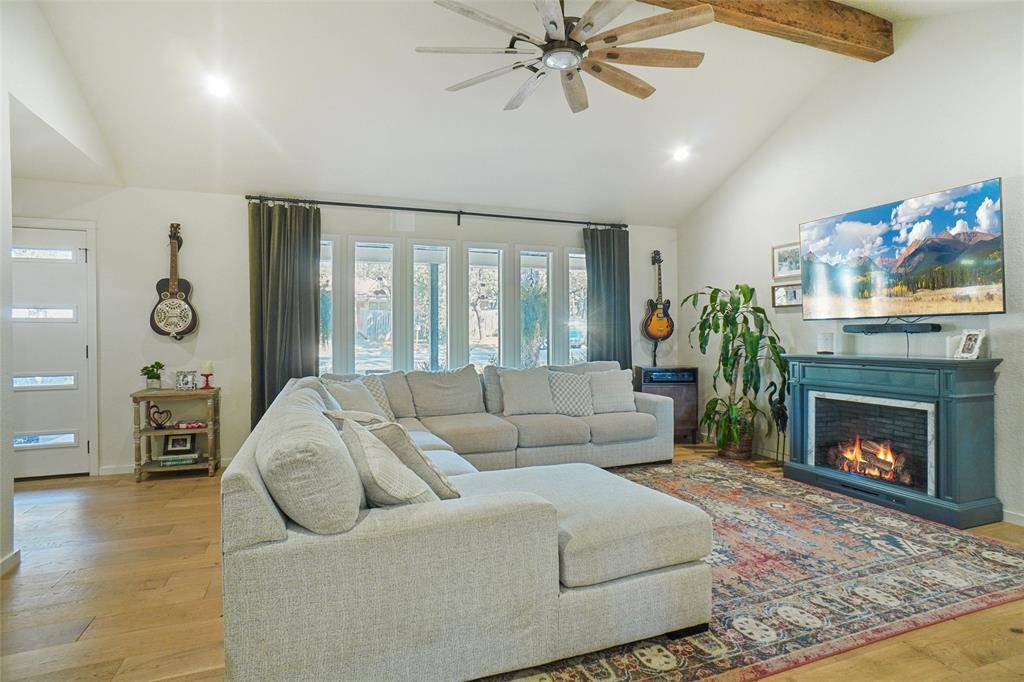 Bridgeport, TX 76426,1724 Boston Avenue