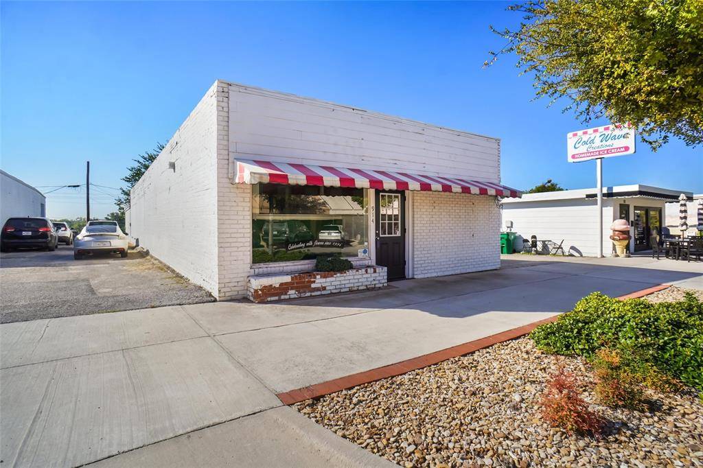 Bridgeport, TX 76426,914 Halsell Street