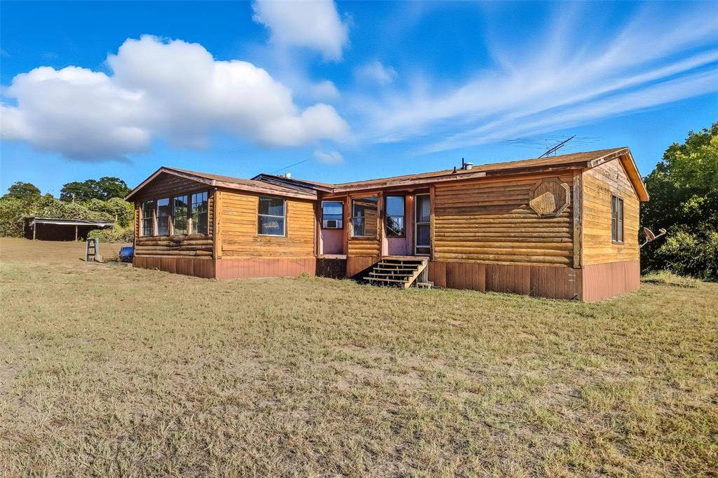 Cleburne, TX 76033,1491 County Road 319 #B