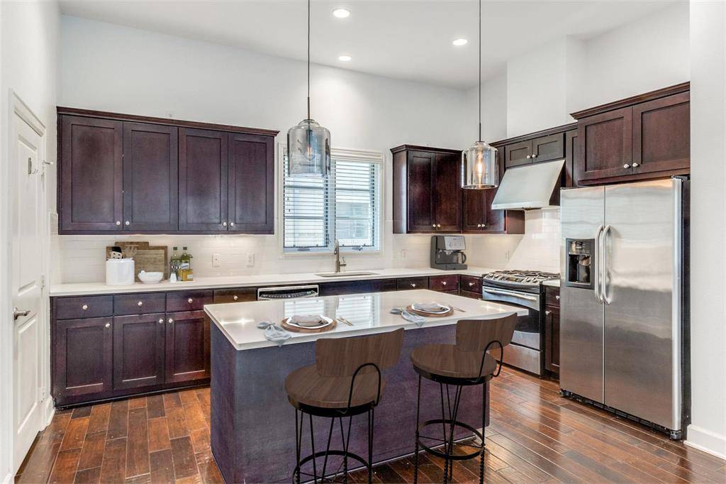 Dallas, TX 75204,3210 Carlisle Street #37