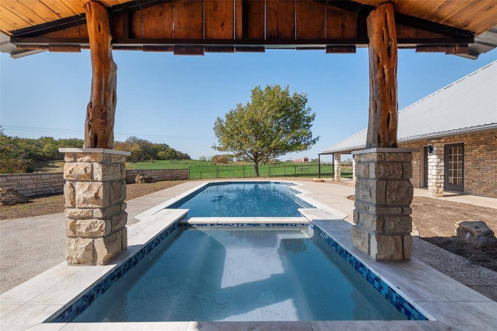 Bridgeport, TX 76426,118 Private Road 3414