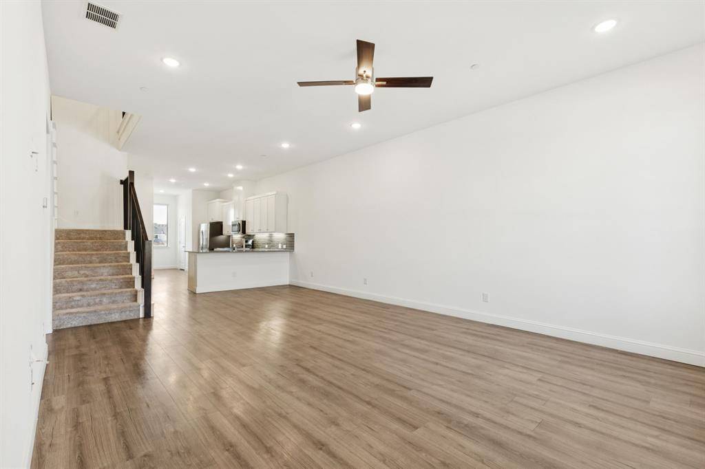 Grand Prairie, TX 75054,7143 Buchanan Drive