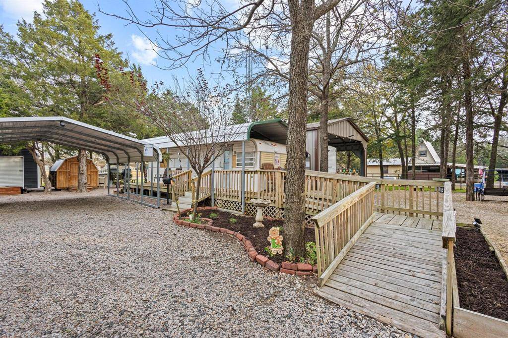 Gordonville, TX 76245,988 County Road