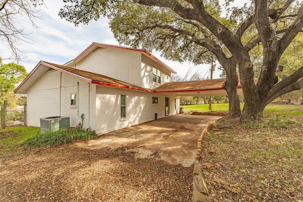 Comanche, TX 76442,216 Broken Arrow