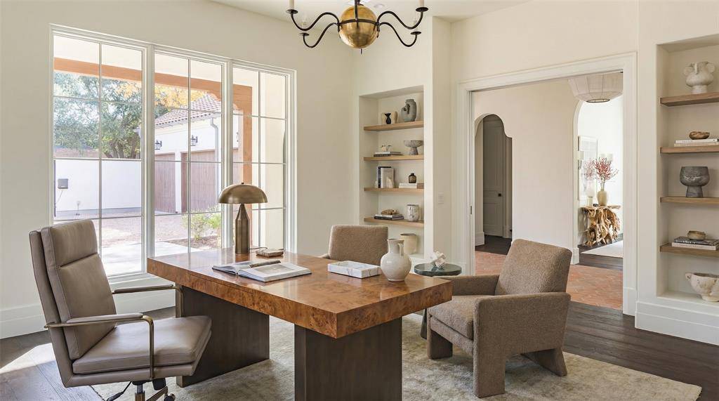 Dallas, TX 75209,4509 Pomona