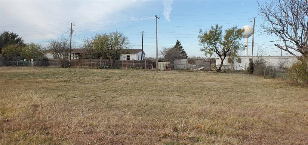 Tye, TX 79563,108 Metro Drive