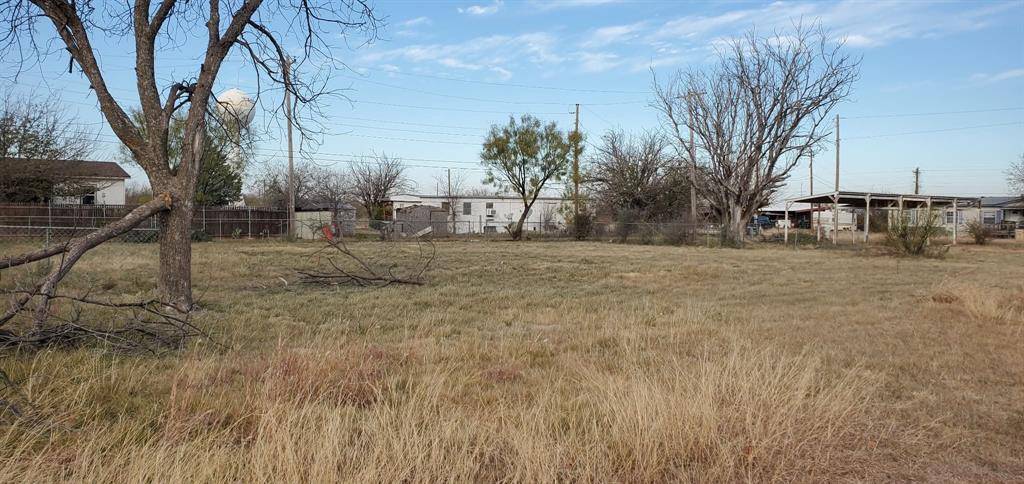 Tye, TX 79563,108 Metro Drive