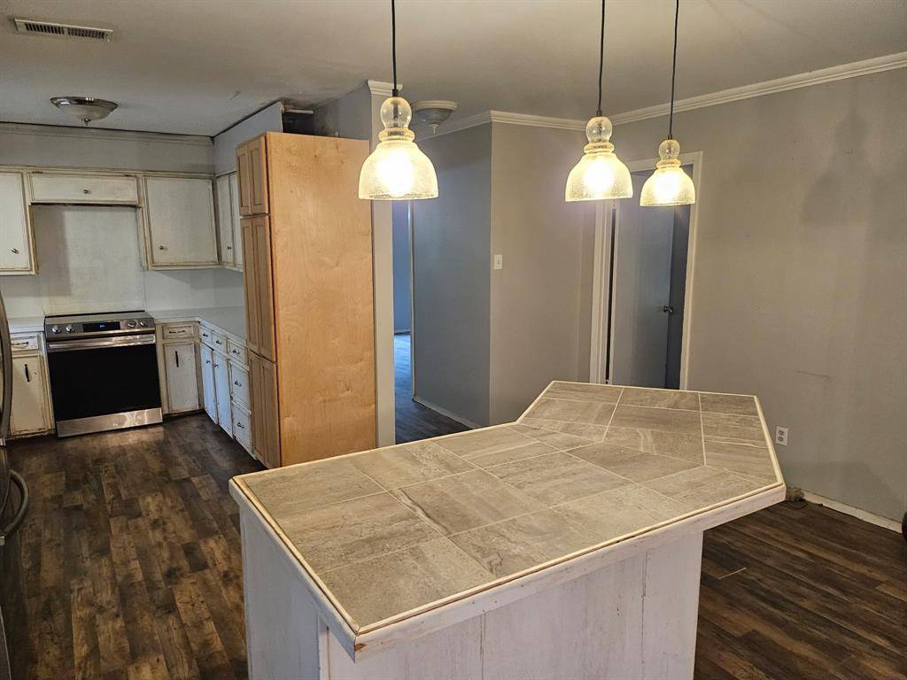 Gladewater, TX 75647,1088 Pheasant Road