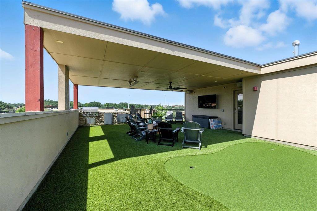 Irving, TX 75062,101 Decker Drive #301