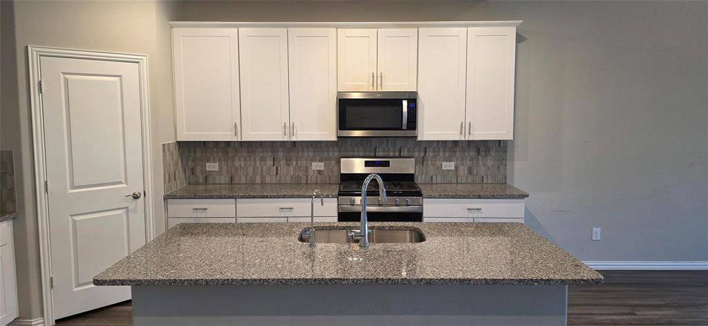 Fort Worth, TX 76179,6120 Pathfinder Trail