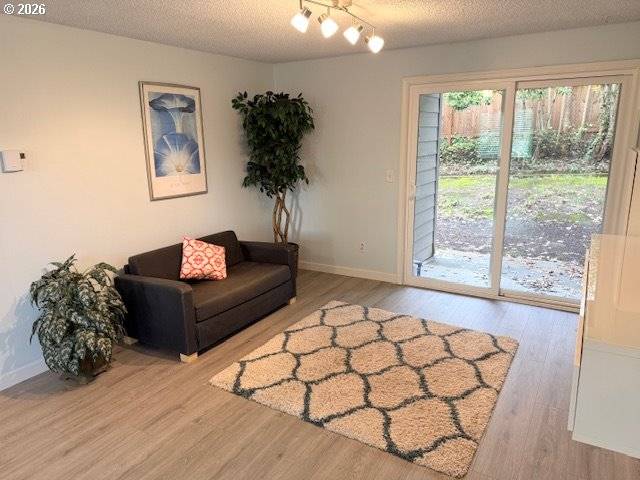 Portland, OR 97229,12628 NW BARNES RD #6