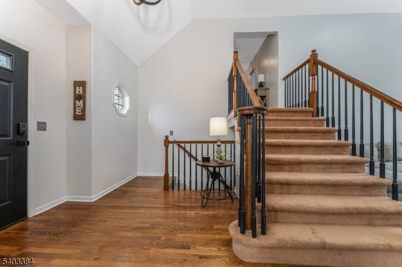 Lopatcong Twp., NJ 08865,4 Windsor Lane