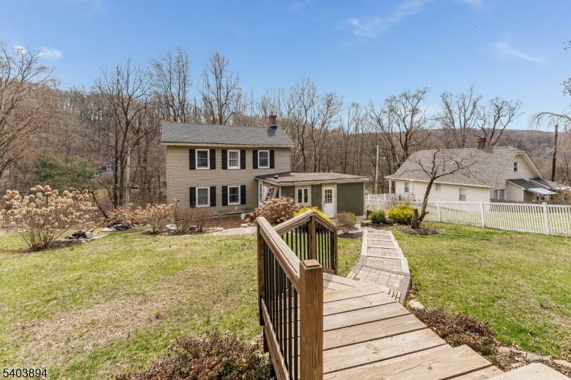 Glen Gardner Boro, NJ 08826,18 Sanatorium Road