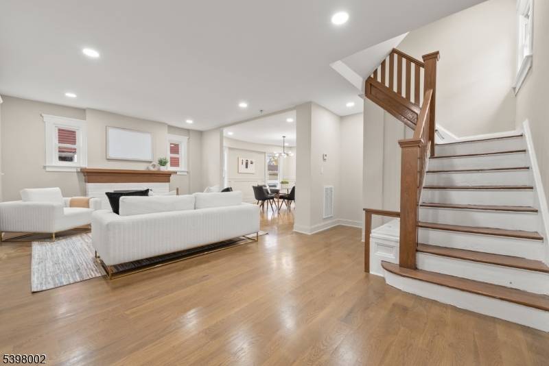 Elizabeth City, NJ 07208,138-140 Monmouth Road