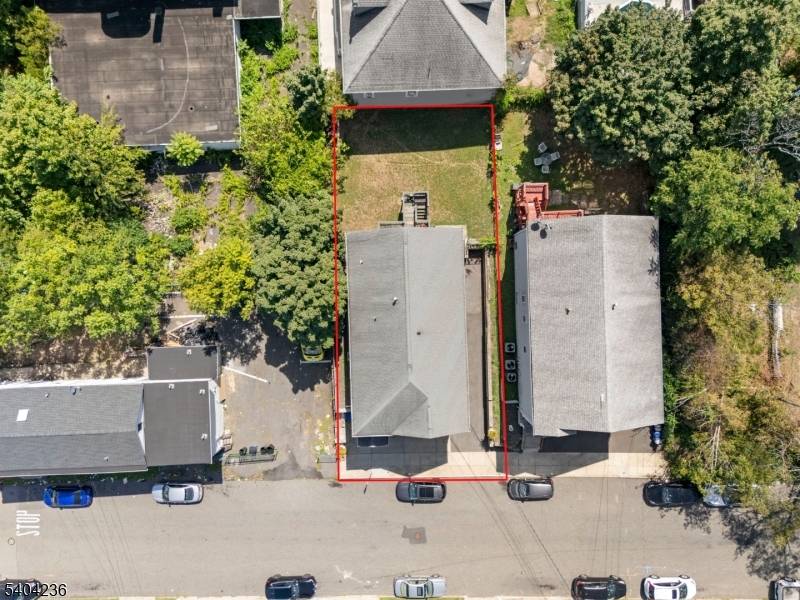 Paterson City, NJ 07522,40 N 9Th St