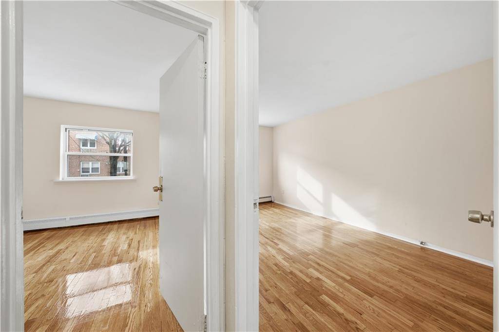 Brooklyn, NY 11236,732 East 82nd ST