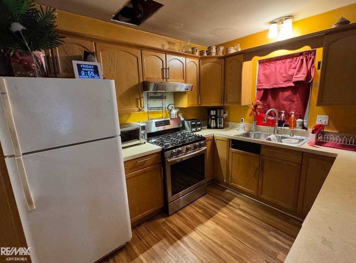 Eastpointe, MI 48021,15029 Stephens DR