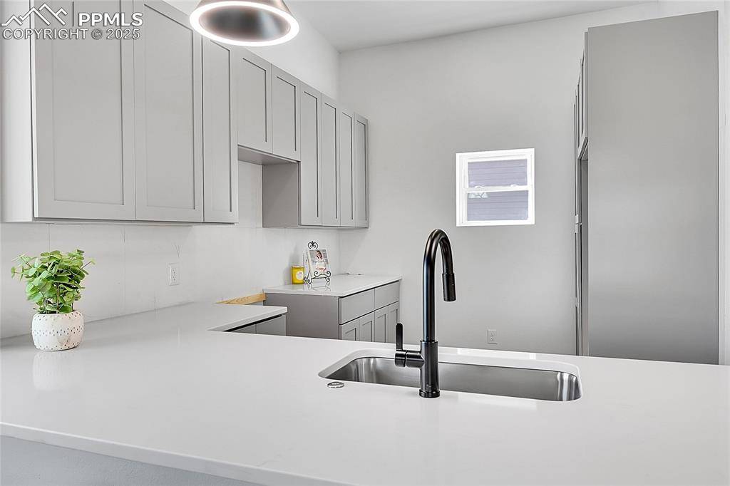 Denver, CO 80216,20 E 45th AVE