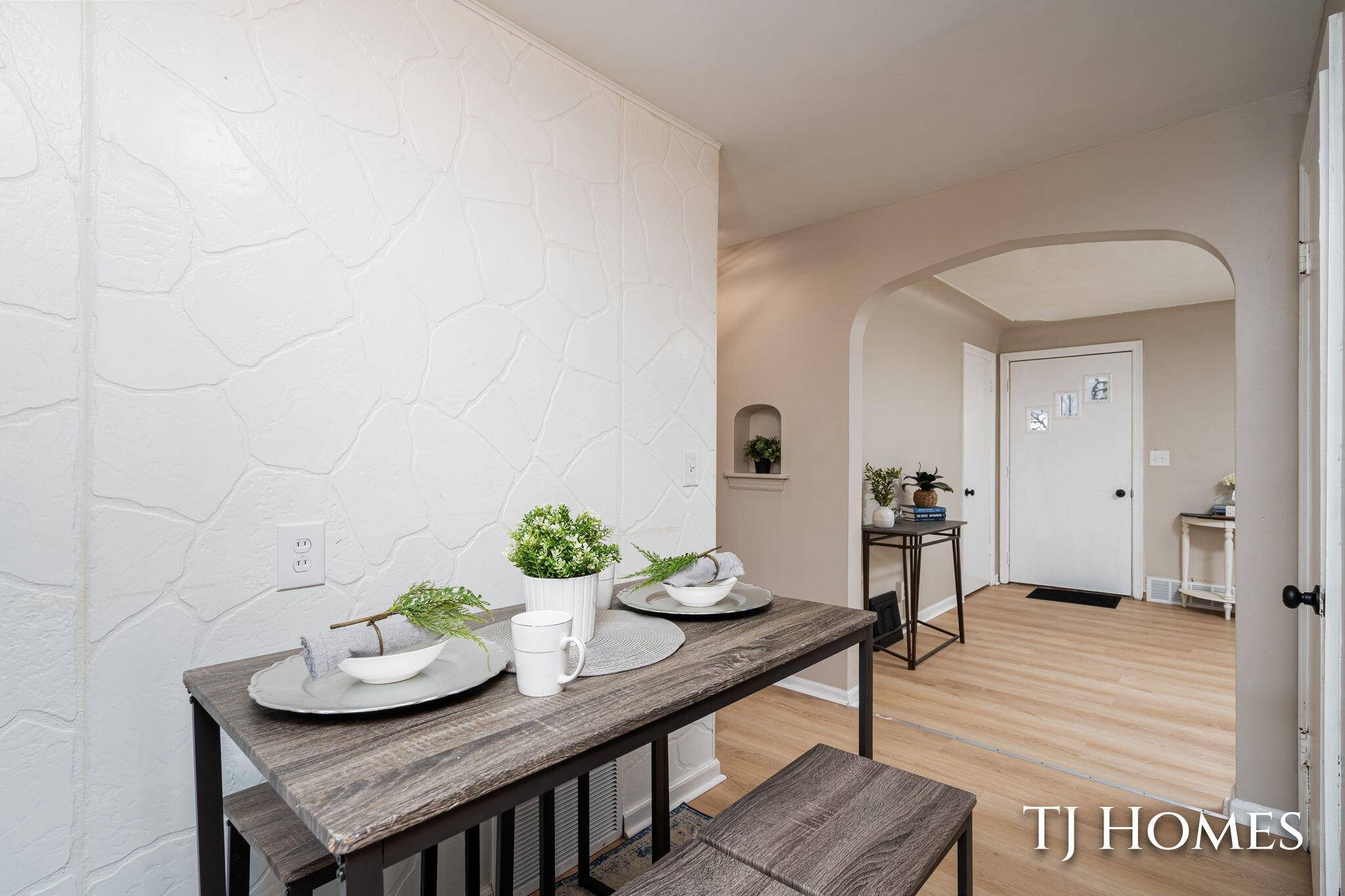 Muskegon, MI 49444,3109 Temple ST