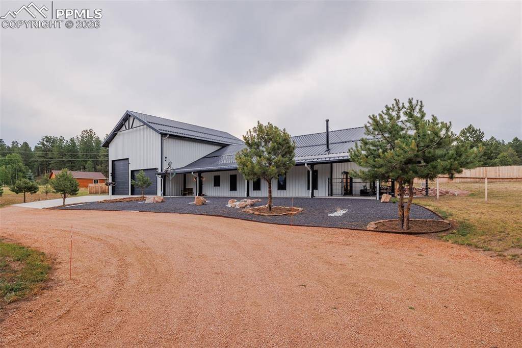 Florissant, CO 80816,412 Obsidian DR