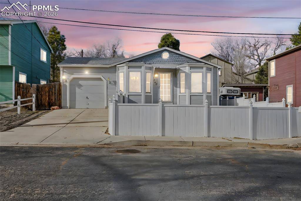 Colorado Springs, CO 80904,1308 Race ST