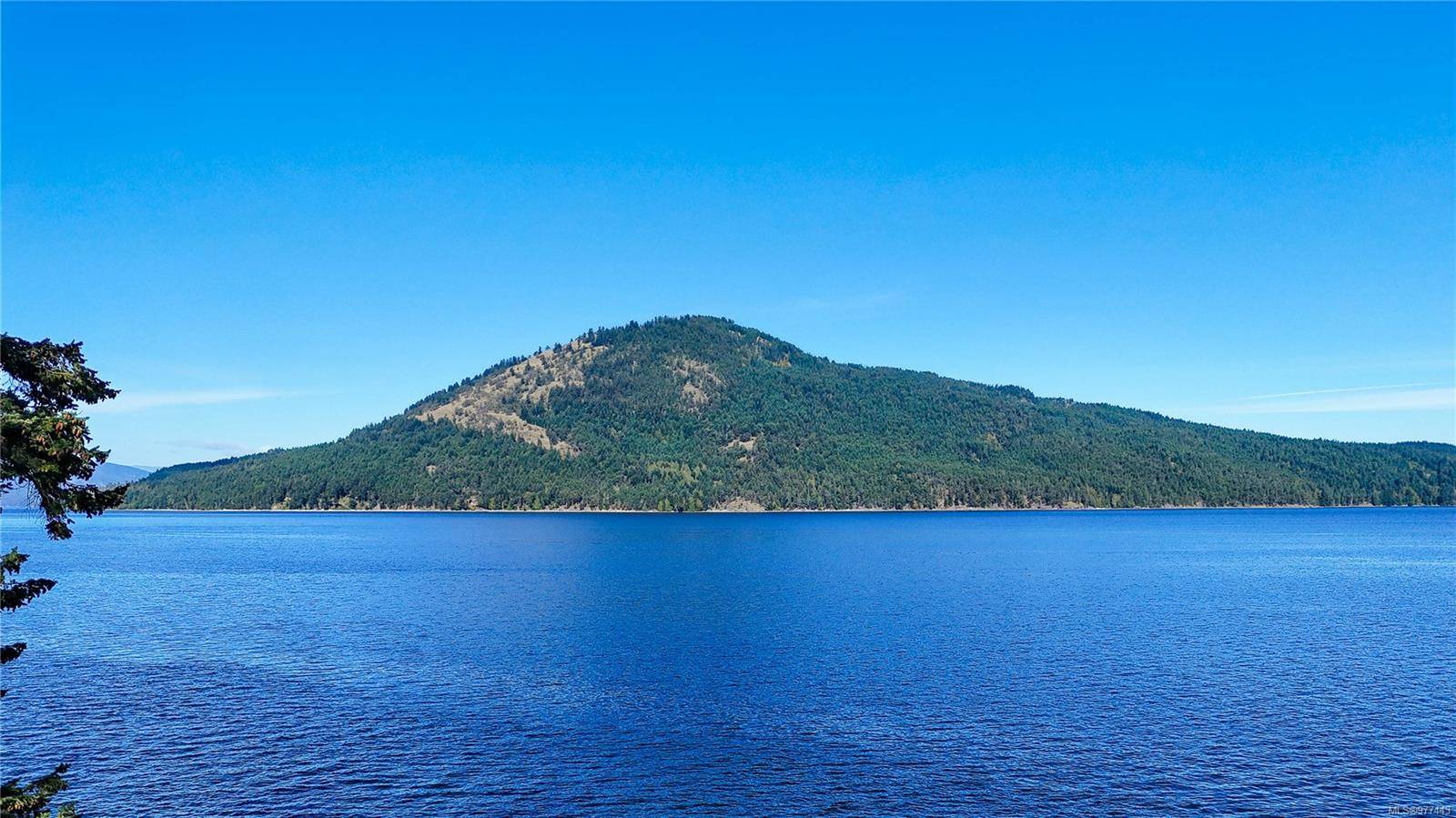 North Saanich, BC V8L 5L3,848 Lands End Rd