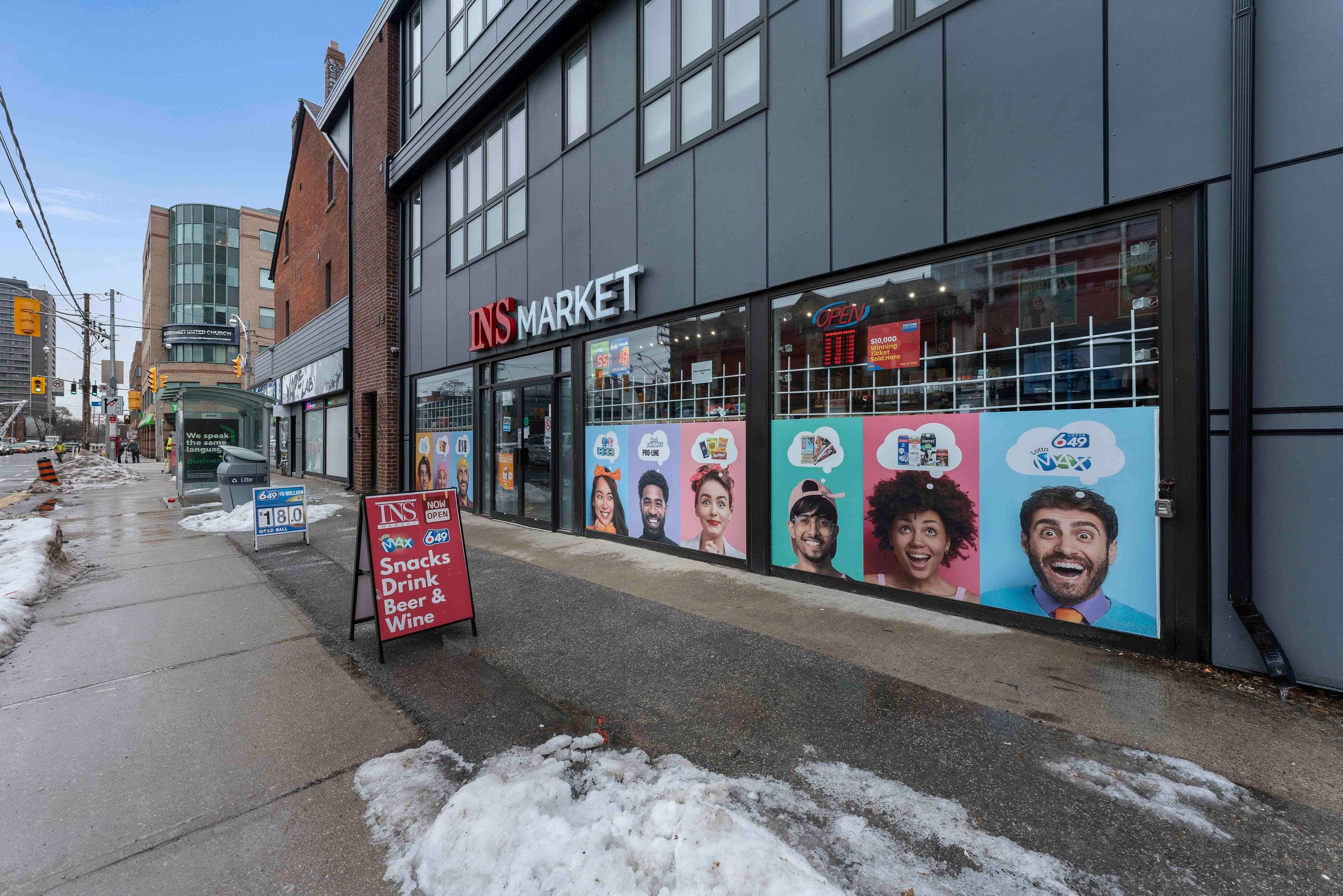 Toronto C02, ON M5R 2H6,142 Avenue RD