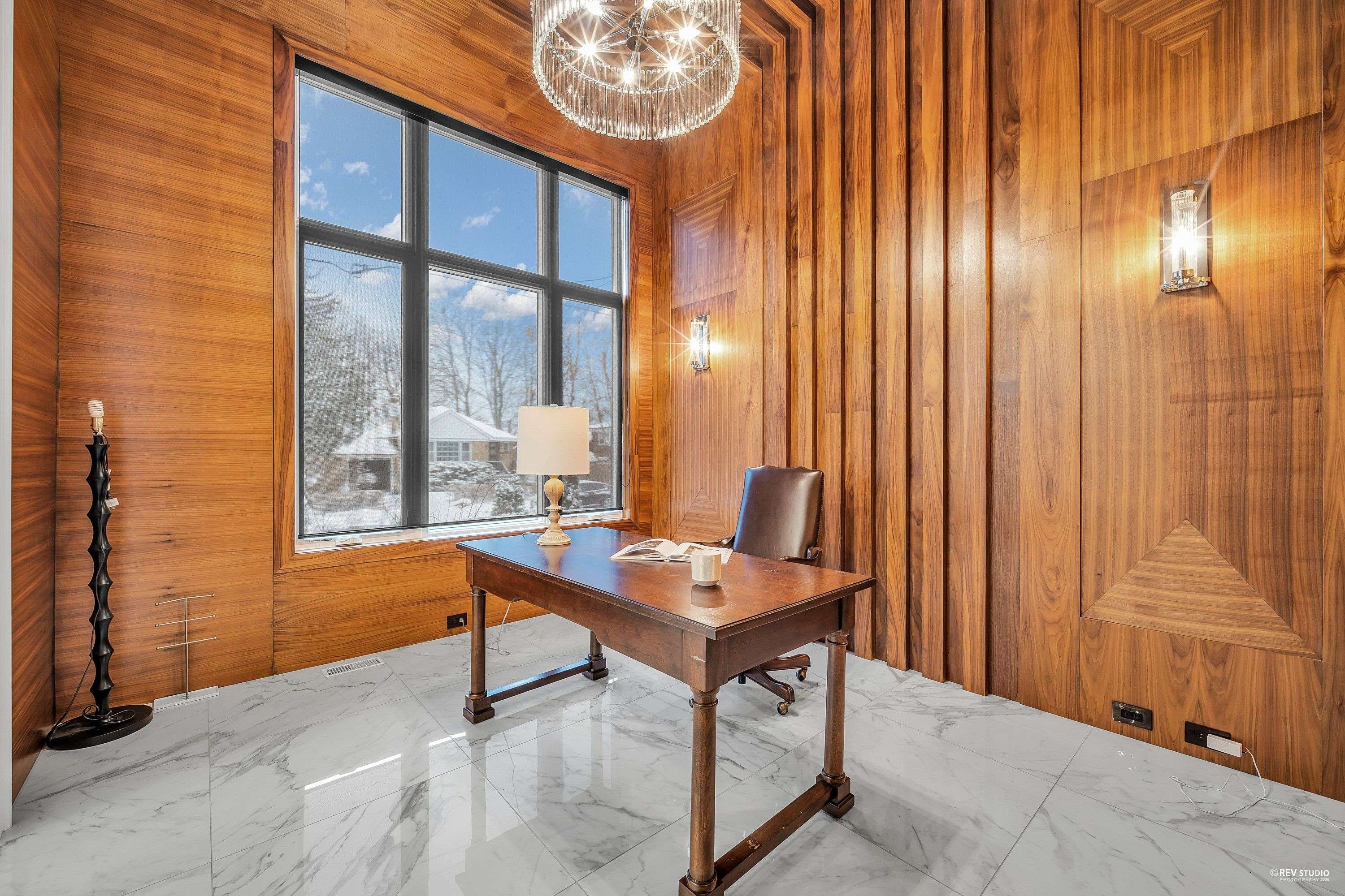 Toronto C04, ON M5N 2V1,92 Glen Rush BLVD