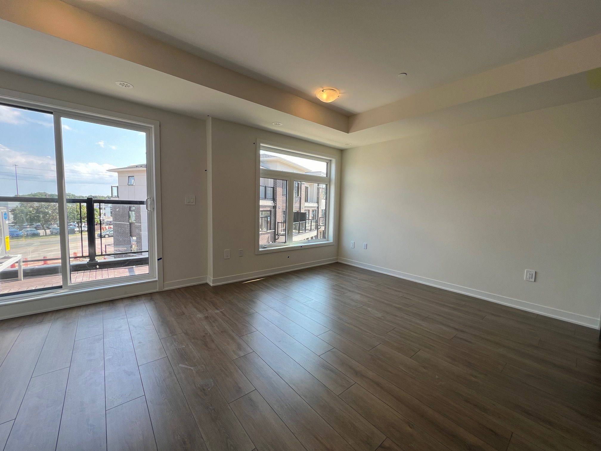 Pickering, ON L1V 0H1,755 Omega DR #220